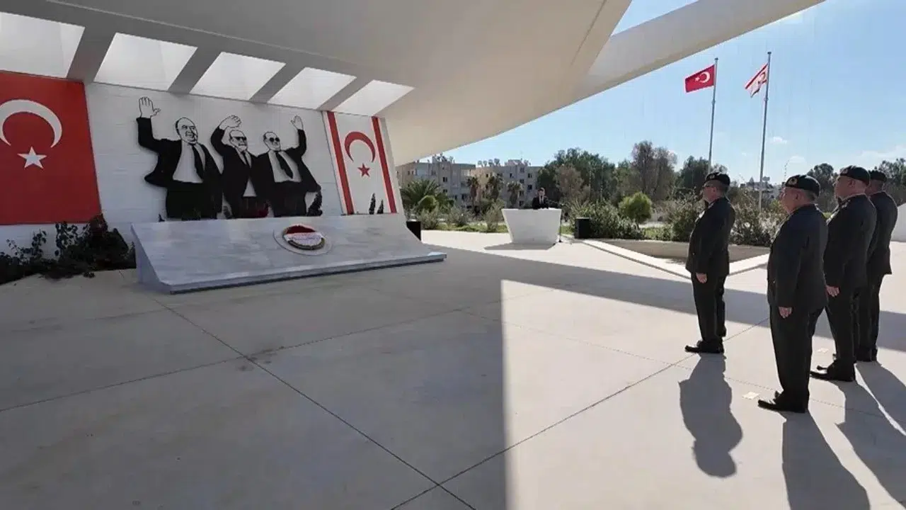 Kara Kuvvetleri Komutanı, KKTC'de Ziyaretlerde Bulundu