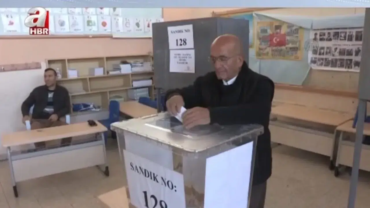 KKTC’de Bağımsız Aday Seçimden Çekildi