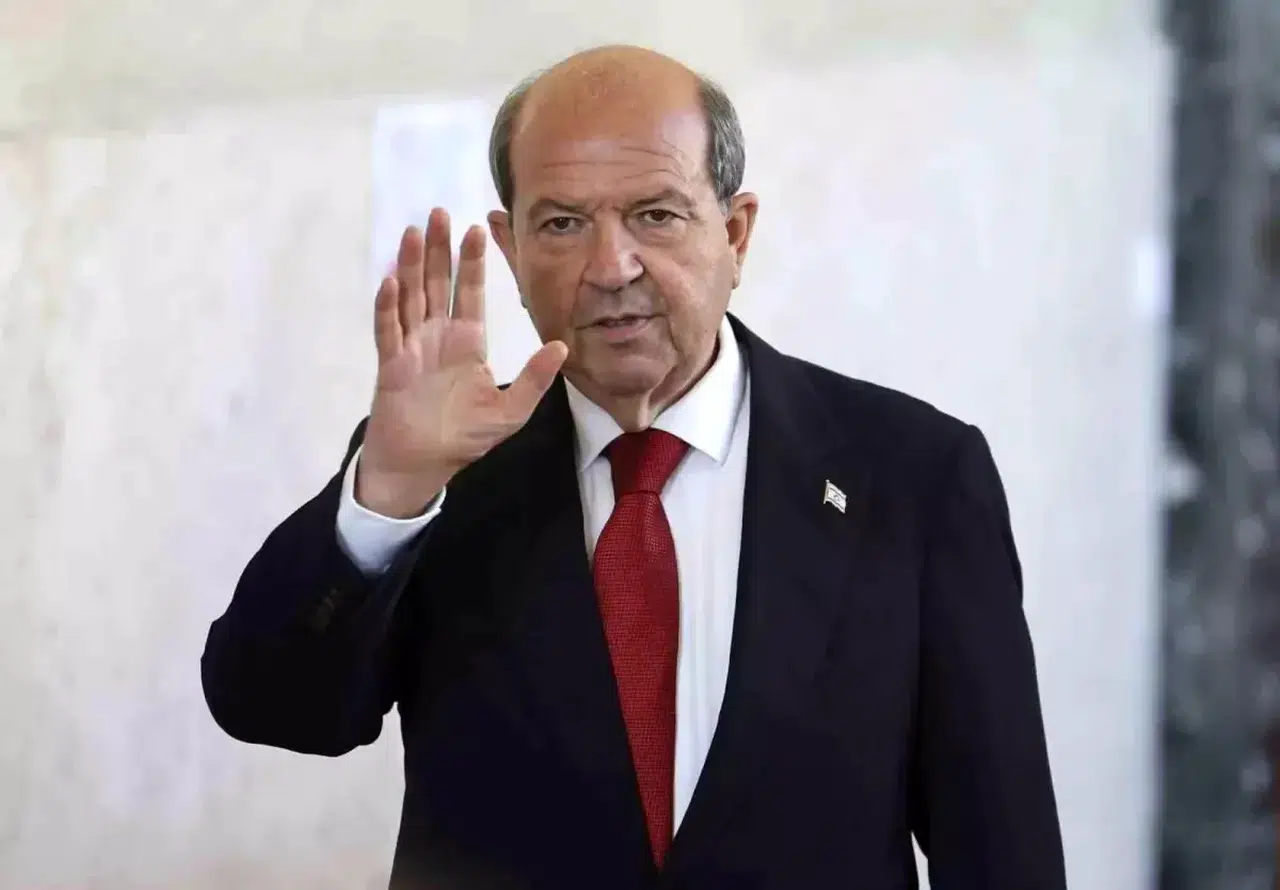 KKTC Cumhurbaşkanı Tatar'dan GKRY'nin Askeri Törenine Sert Tepki