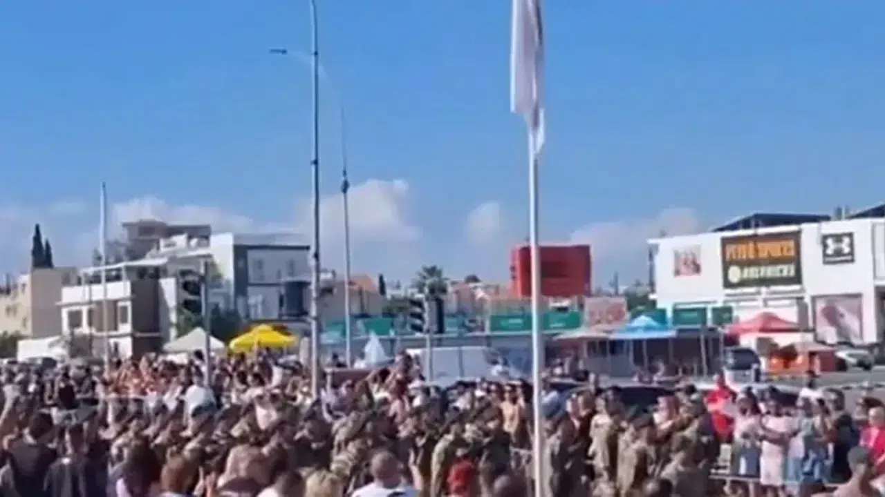 Rum Komandolardan Tehditkar Sloganlar, Ersin Tatar'dan Sert Yanıt
