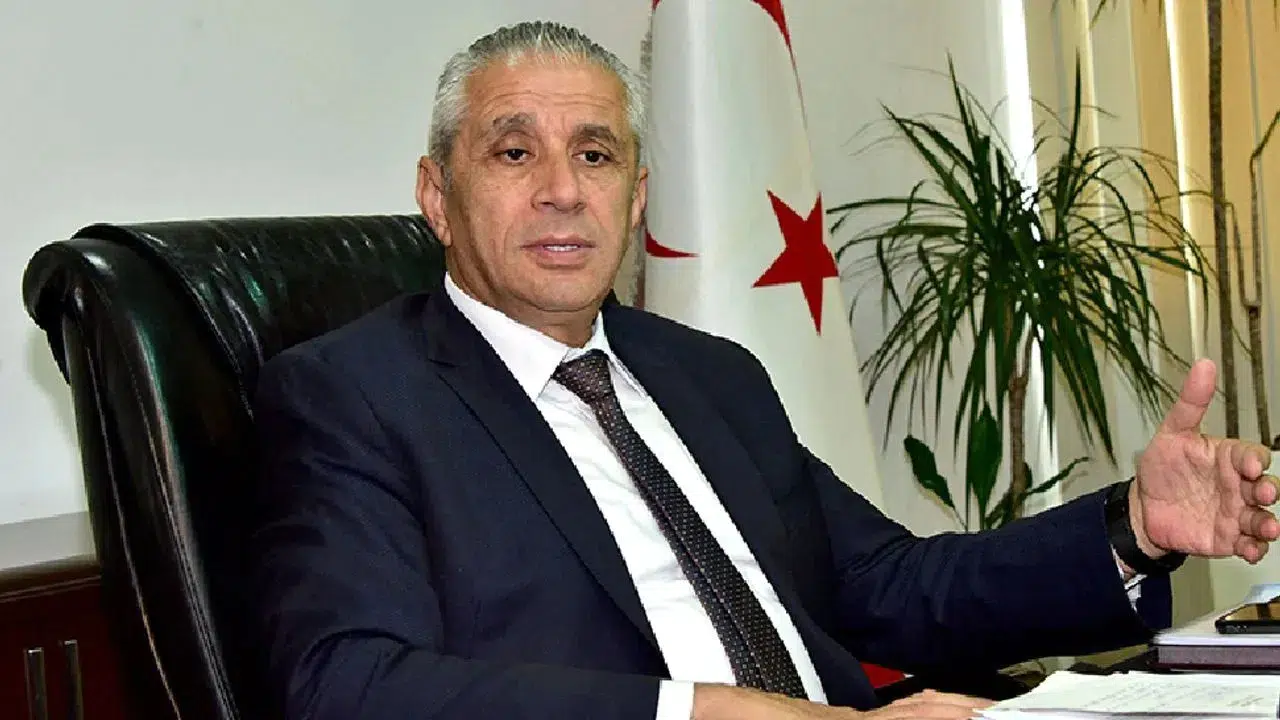 Hasan Taçoy: Kıbrıs Türk halkını kandırmaktan ne zaman vazgeçeceksiniz?