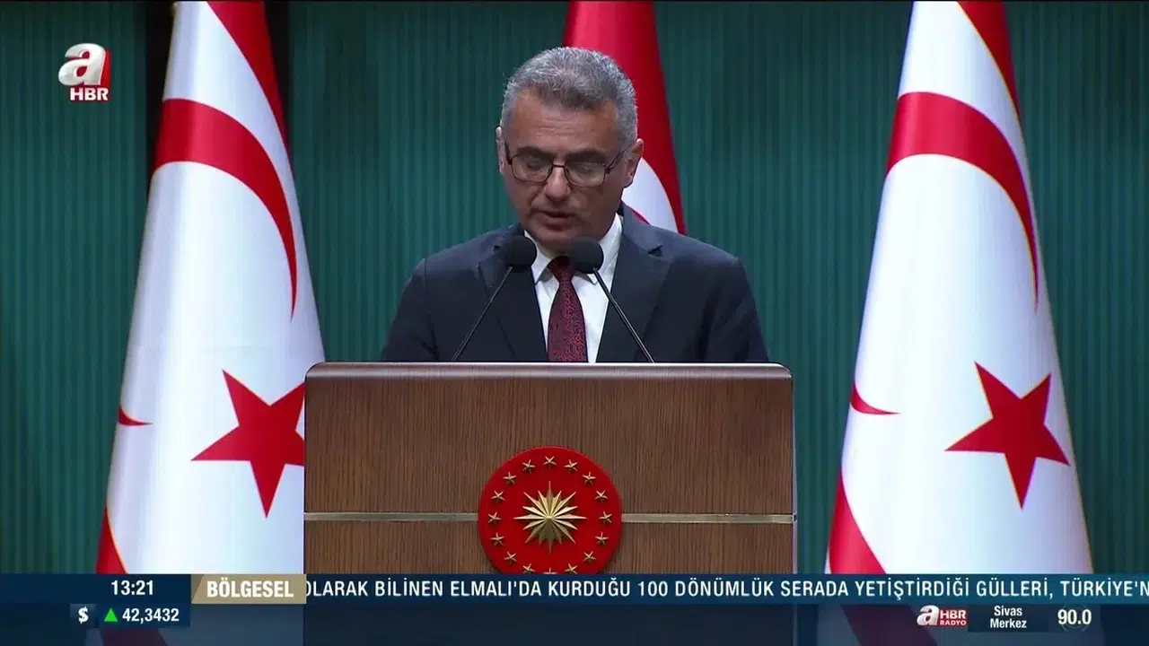 Erhürman, Güney Kıbrıs Rum Yönetimi Lideri Hristodulidis ile Görüşecek