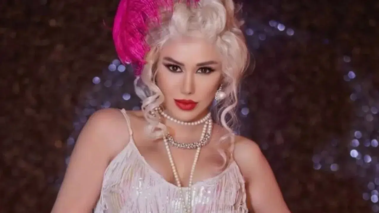 Şarkıcı Ceylan'dan Mutlu Haber: Anneanne Oldu