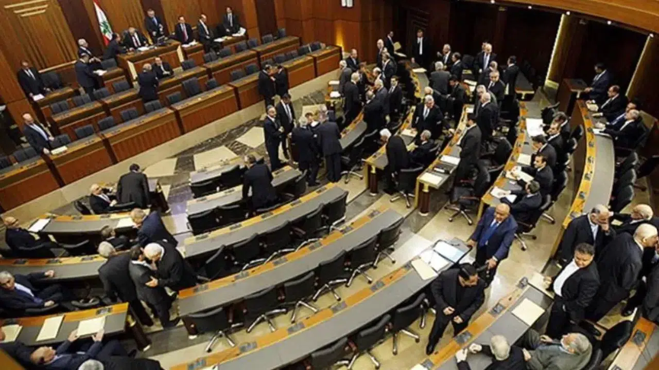 Lübnanlı Milletvekili, GKRY ile İmzalanan Anlaşmanın Anayasayı İhlal Ettiğini İddia Etti