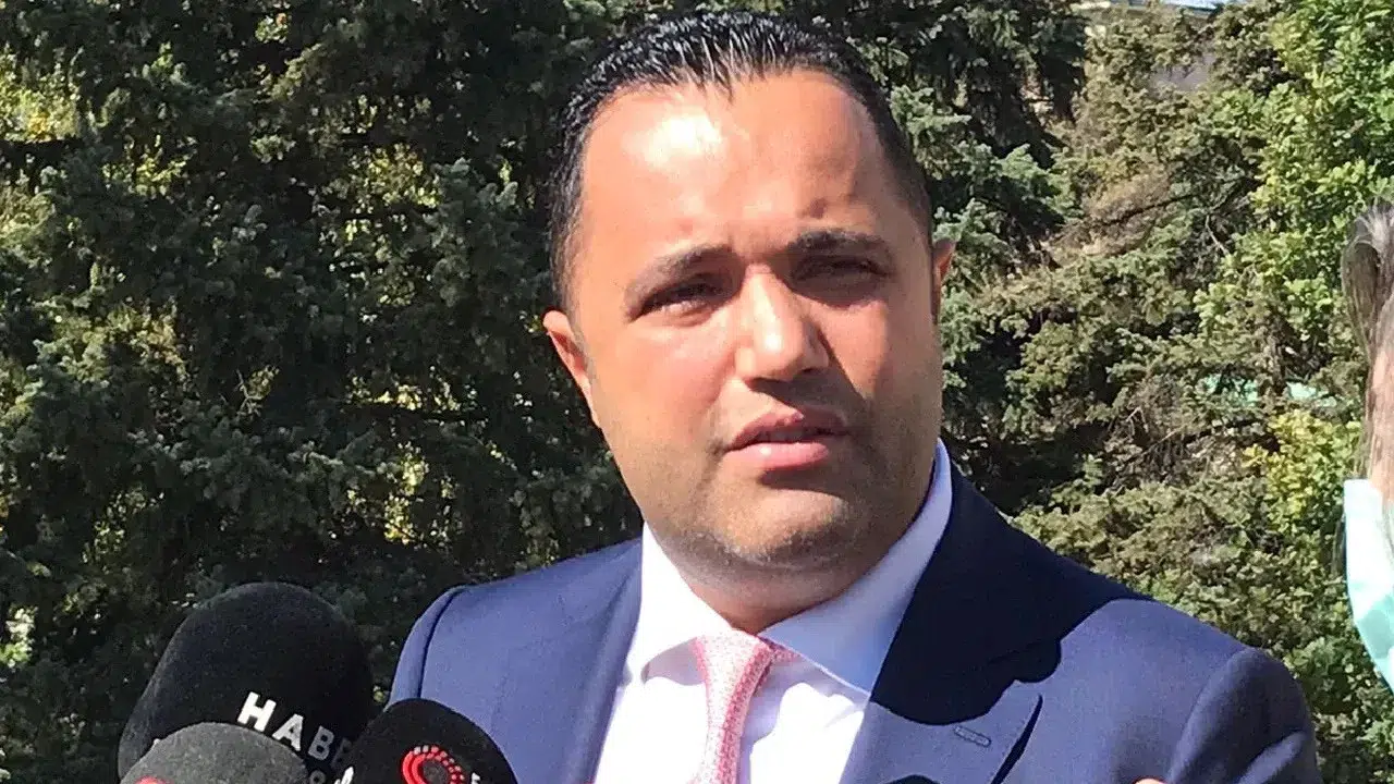 Rezan Epözdemir Kimdir? Avukatın Hayatı ve Kariyeri