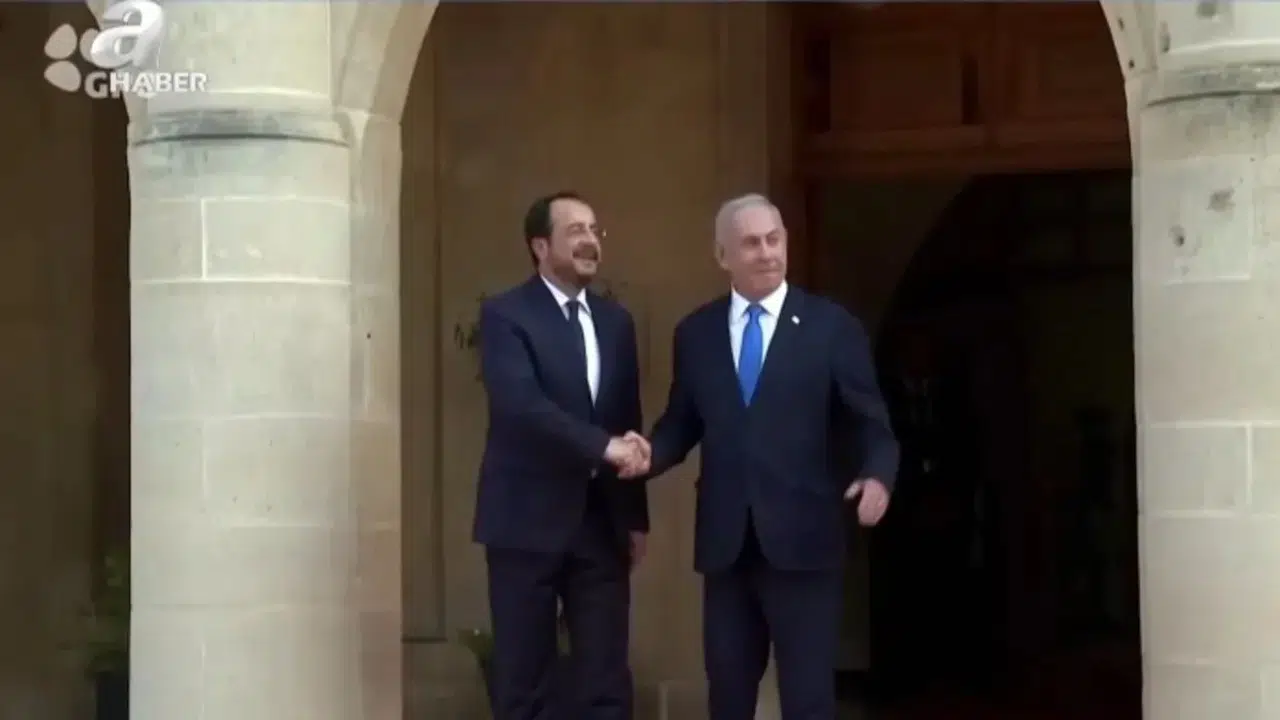İsrail Hava Savunma Sistemi Güney Kıbrıs'ta: Ersin Tatar'dan Sert Tepki