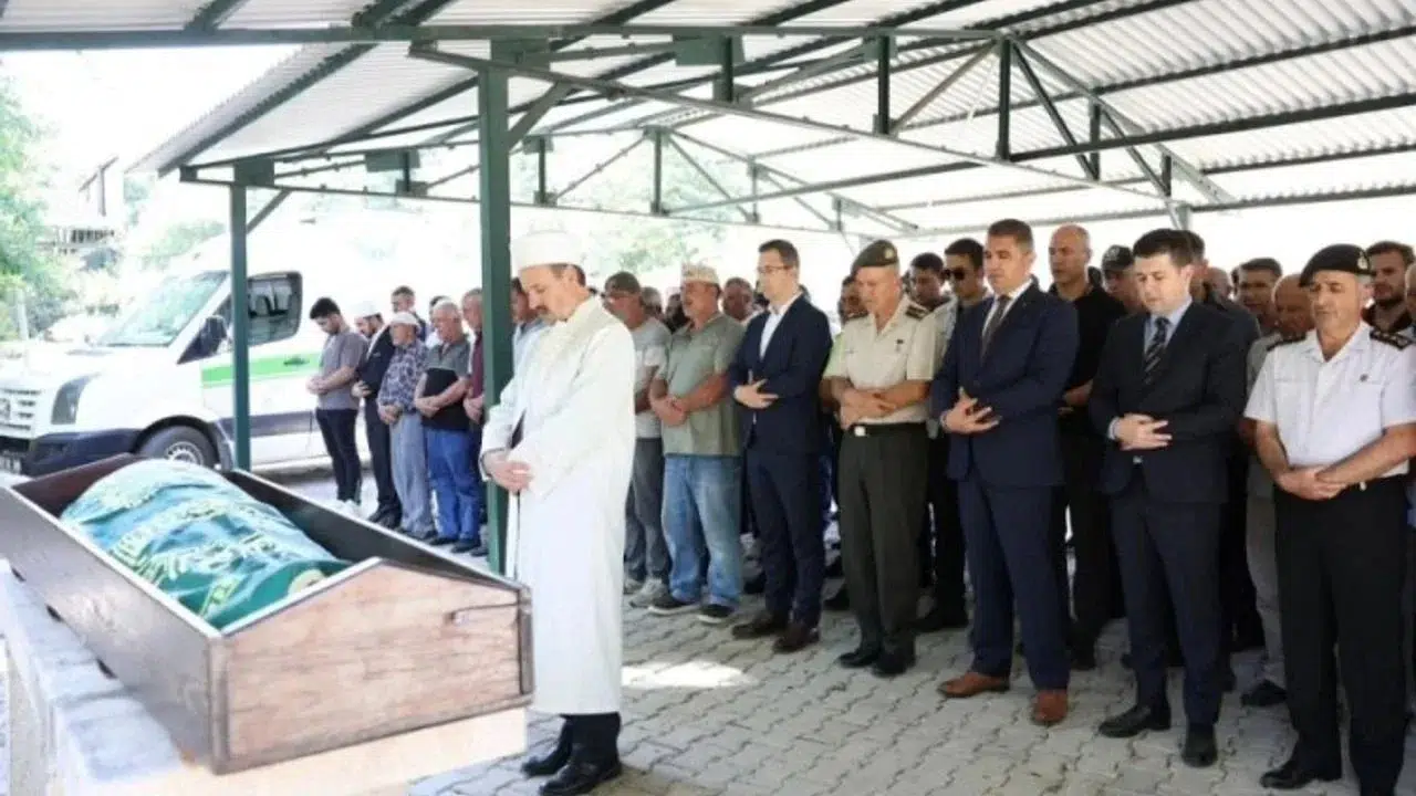 Kıbrıs Gazisi Hasan Er, Son Yolculuğuna Uğurlandı