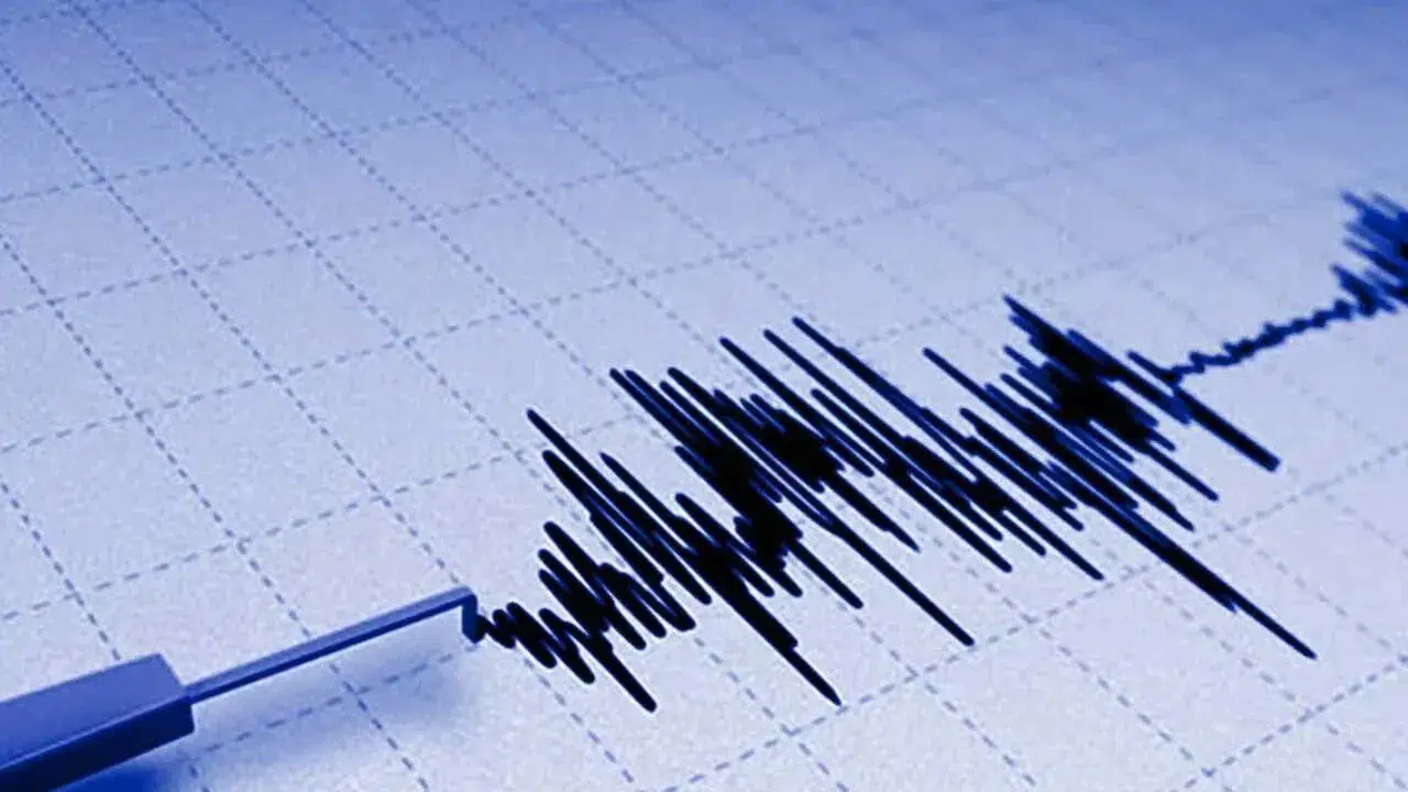 Balıkesir'de 4 Büyüklüğünde Deprem Gerçekleşti