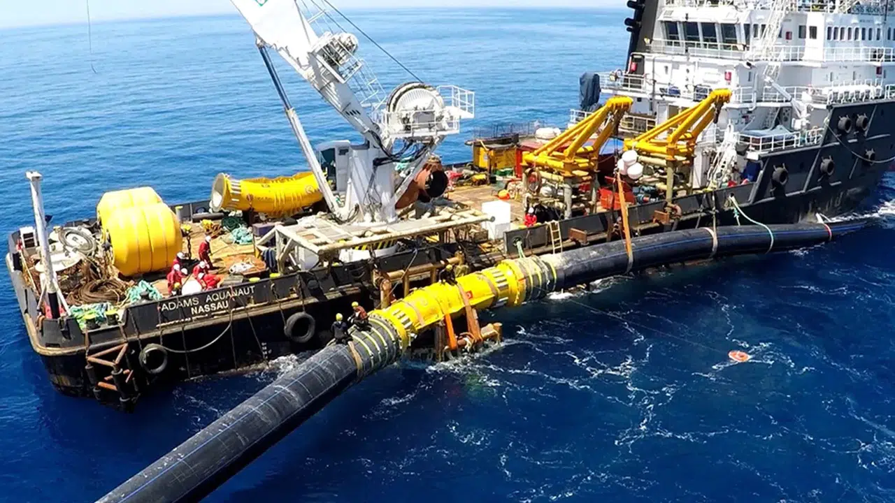 Akdeniz'de Elektrik Krizi: Rumların Projesi Türkiye'nin İtirazlarıyla Raffa Kalktı