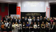 DAÜ'de Vefa Gecesi: Emektar Çalışanlara Onur Plaketi