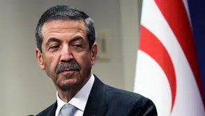 Ertuğruloğlu Bağdat yolcusu: KKTC İslam dünyasının zirvesinde temsil ediliyor