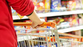 Mağusa'da market hırsızlığı: Ödeme yapmadan çıkmak isterken yakalandı