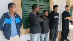 Gönyeli'de kaçak hayat süren 5 kişi yakayı ele verdi