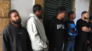 Gönyeli'de kaçak yaşam operasyonu: 5 kişi için yolun sonu göründü