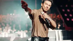 Buray Hoşsöz Hayatı (Kimdir), Nasıl Ünlü Oldu?