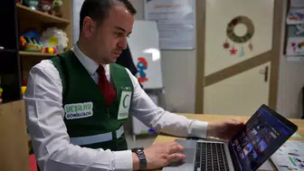 Yeşilay Osmaniye Şube Başkanı Kıbrıslıgil, AA'nın "Yılın Kareleri" Oylamasına Katıldı