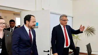 Kıbrıs'ta kritik zirve: Liderler ara bölgede bir araya geliyor