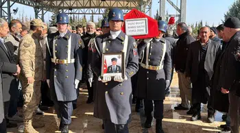 Adıyaman'da Buzda Düşerek Ağır Yaralanan Kıbrıs Gazisi Hayatını Kaybetti