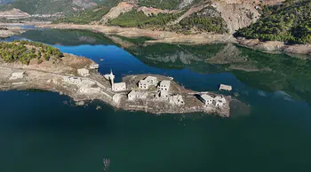 Kıbrıs'a İçme Suyu Sağlayan Barajda Beliren Siluet Nedir ve Neden Tüyler Ürpertici?