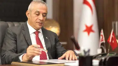 Bakan Taçoy'dan Cumhuriyet mesajı: Türk milletinin sarsılmaz iradesinin nişanesi