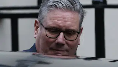 Keir Starmer, HMS Dragon'ı Güney Kıbrıs'a Gönderecek Mi?