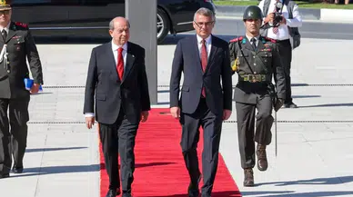 KKTC'de Erhürman Görevine Başladı