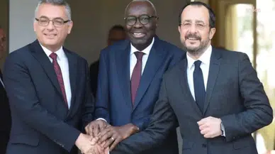 Erhürman ve Hristodulidis İlk Yüz Yüze Görüşmelerini Gerçekleştirdi