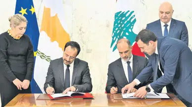 Güney Kıbrıs Rum Yönetimi'nin Anlaşmasına Tepkiler Yükseliyor