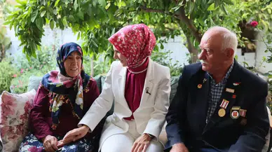 Bakan Göktaş, 48 Yılını Dolduran Bulut Çiftini Ziyaret Etti