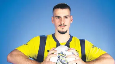 Fenerbahçe'de Üç Ayrılık Gerçekleşti