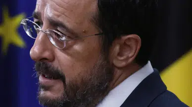 Güney Kıbrıs’ta Yolsuzluk Skandalı: Rum Yönetimi Sarsılıyor