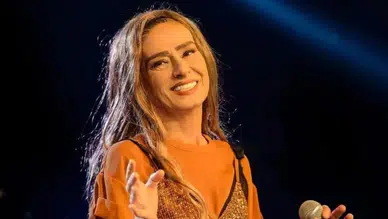 Yıldız Tilbe'ye Örümcek Isırdı