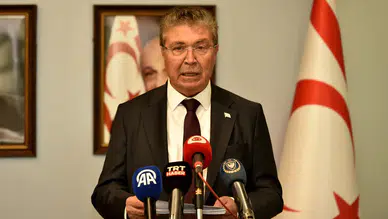 KKTC Başbakanı Üstel'den 'federasyon' Dayatmasına Karşı Net Tavır