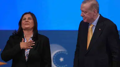 Özlem Çerçioğlu, AK Parti Rozetini Taktıktan Sonra İlk Kez Konuştu