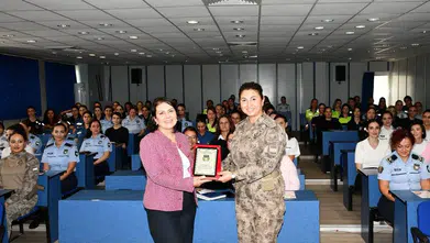 Polis teşkilatında sağlık seferberliği: Kadın personele kanser eğitimi