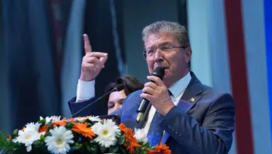 Başbakan Üstel'den UBP'de sandık resti: Üyemizin iradesi tartışmaya kapalıdır