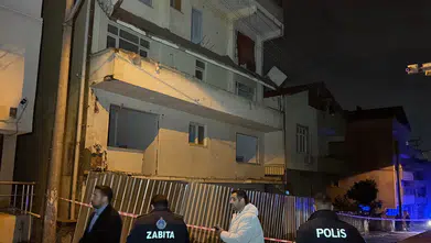 Darıca'da korkutan çöküş: Metruk bina için yıkım kararı çıktı