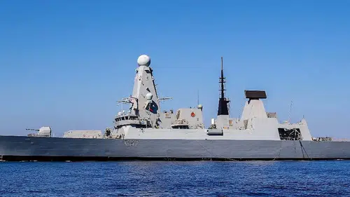 İngiltere, Kıbrıs'a Savaş Gemisi Göndermeyi Planlıyor Mu?