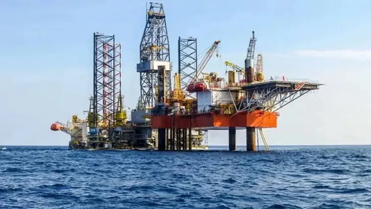 Doğu Akdeniz, Amerikalı Petrol Şirketlerine Emanet