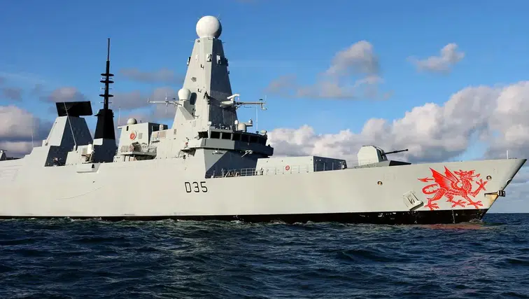 İngiltere Doğu Akdeniz'e Savaş Gemisi ve Helikopter Gönderme Kararı Aldı mı?