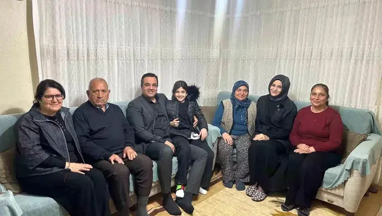 Sarıgöl Kaymakamı Halil Dalak, Kıbrıs Gazisi Mehmet Akçal'ı Ziyaret Etti