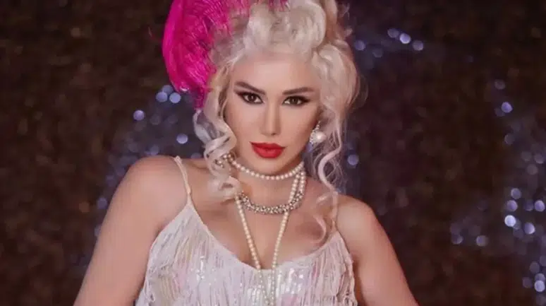 Şarkıcı Ceylan'dan Mutlu Haber: Anneanne Oldu