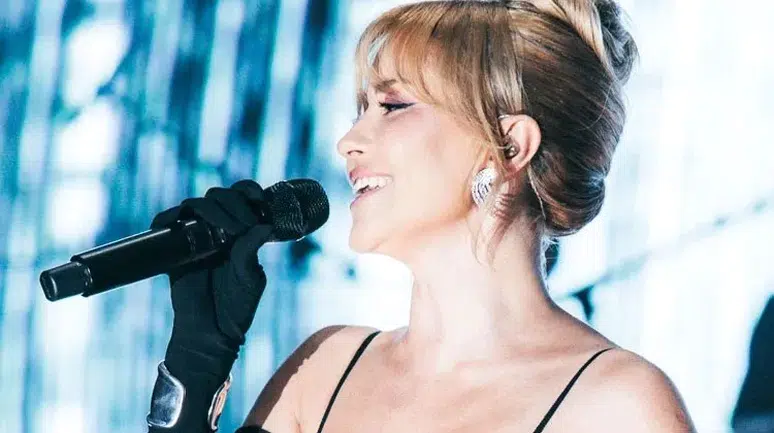 Derya Uluğ, Sevgilisi Asil Gök İçin Albüm Çıkarmayı Planlıyor