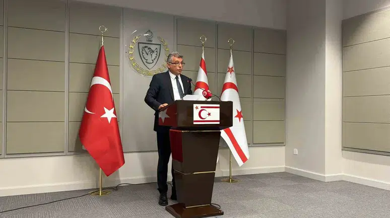 Erhürman'dan Rum tarafa net mesaj: Dönüşümlü başkanlığı kabul edin, masaya oturayım