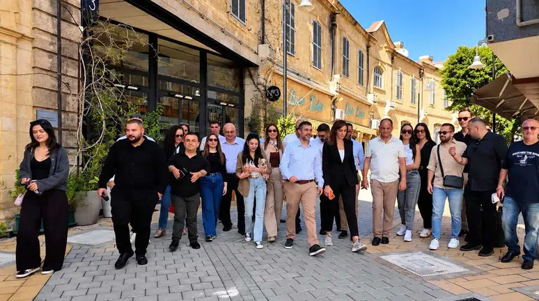 Mehmet Aktunç'tan Arasta Çarşısı'na çıkarma: Lefkoşa'nın tarihi dokusuna estetik dokunuş