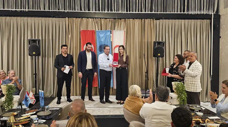 Serdar Denktaş'tan birlik mesajı: Ya TAM olacağız ya yok olacağız