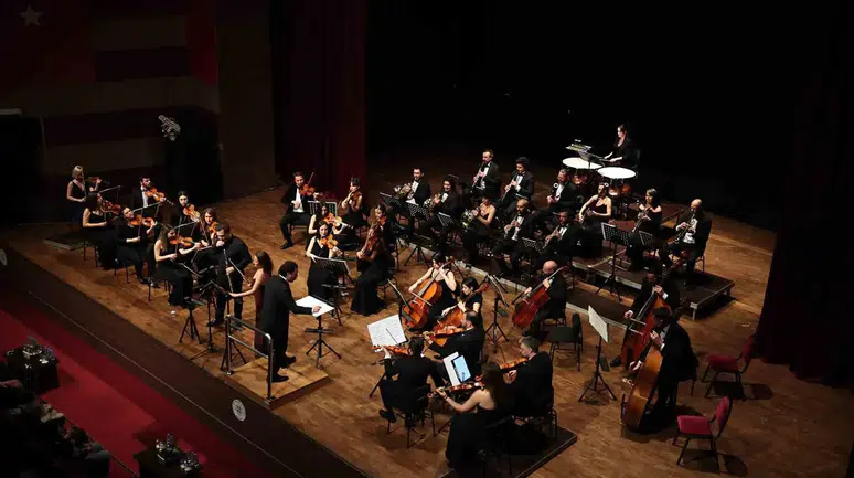 Muğla ve Kuzey Kıbrıs, Klasik Müzik ile Buluştu: Umut Can Ünal ve Gizem Meriç Kılıç Sahne Aldı